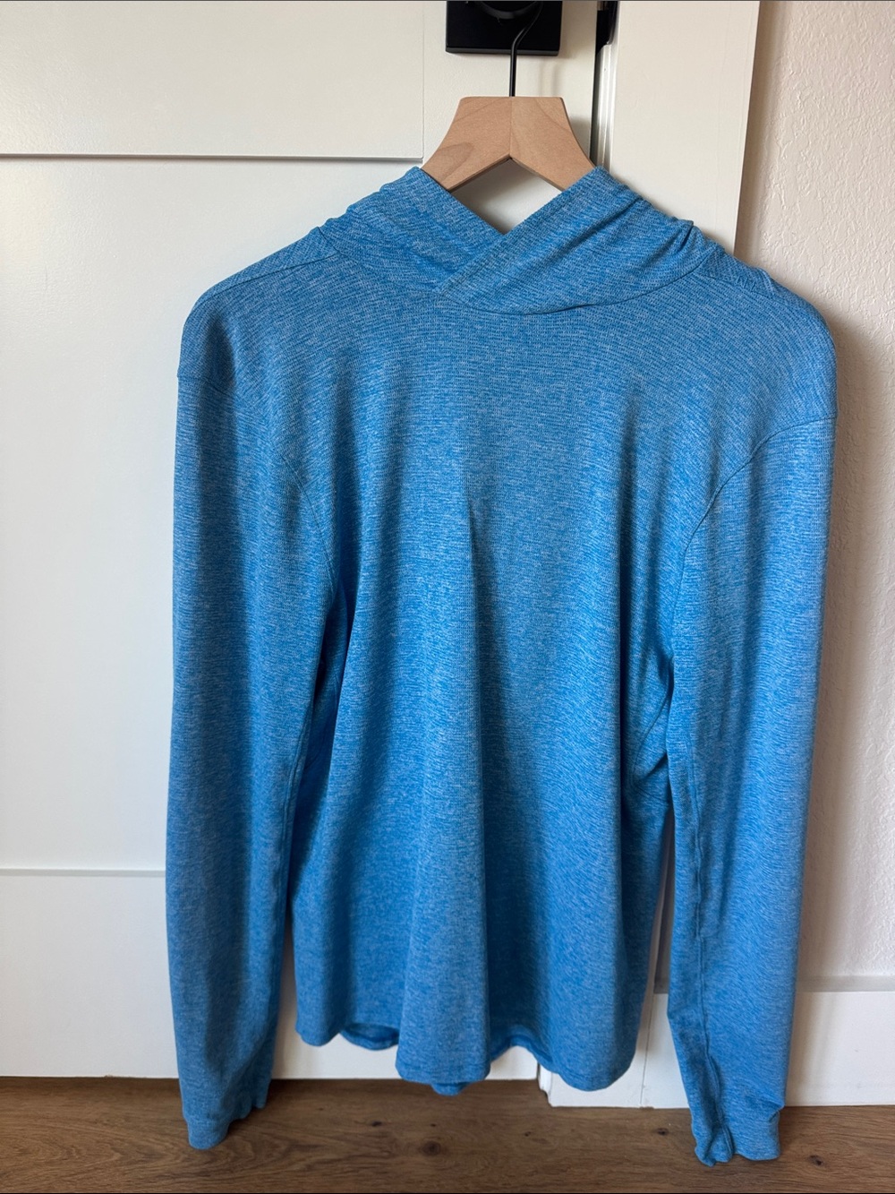 Lululemon Heathered Blue Lightweight Training Long-Sleeve Hoodie